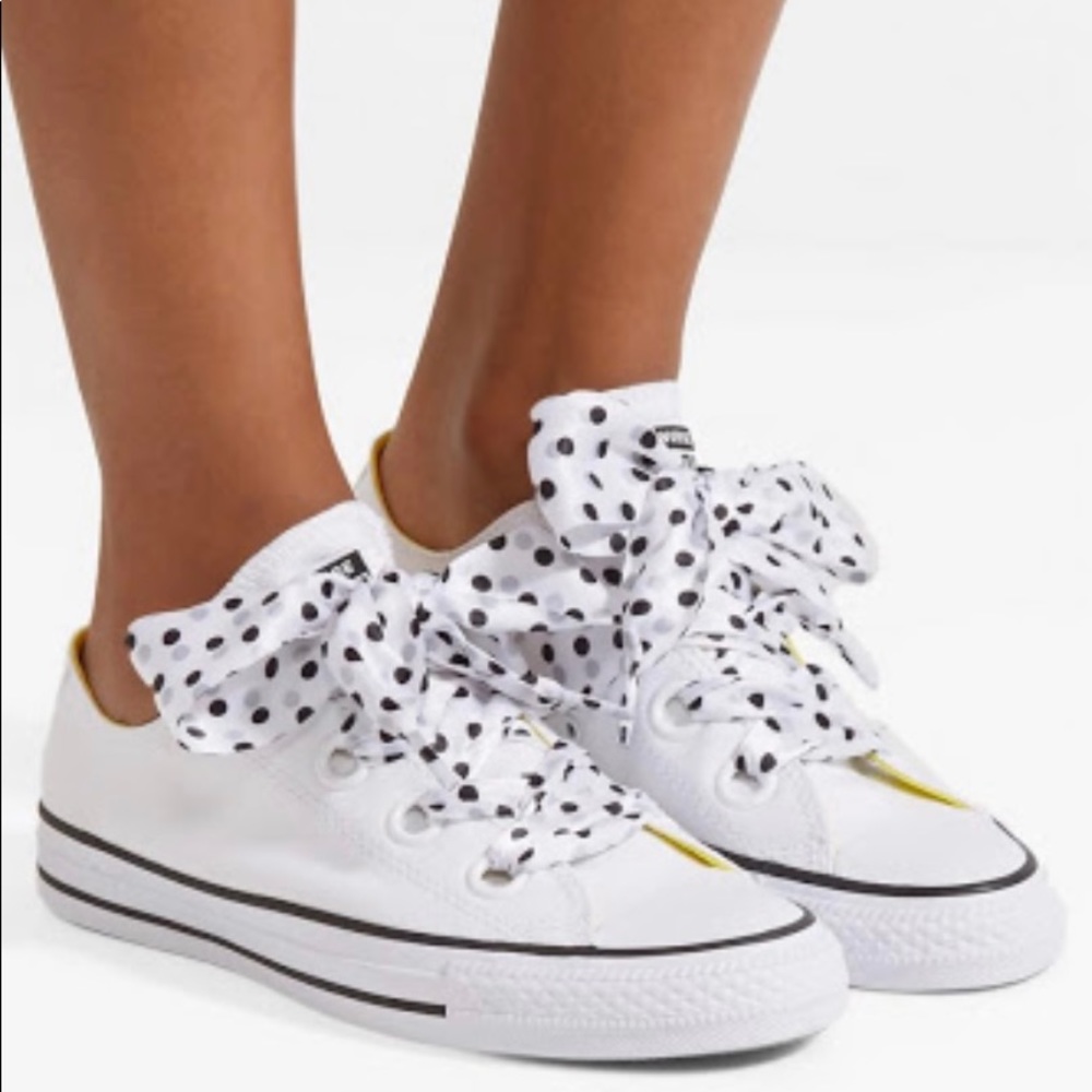 Like New Converse Women’s Size 10.5